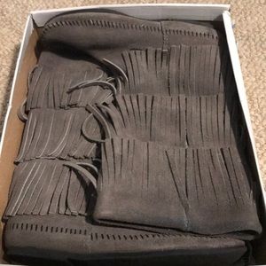 Minnetonka Grey Fringe Boots